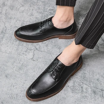 2020 štýl, módne pánske topánky bežné kožené derby obuvi muž klasické hnedé alebo čierne čipky oxfords topánky pre mužov veľká veľkosť 38-47
