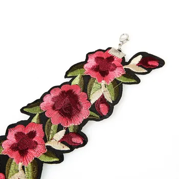 2021 Červený Kvet Výšivky Náhrdelníky Pre Ženy Osobné Bohemia Krku Reťaze Žena Vintage Módy Accessorie Jedinečné Šperky
