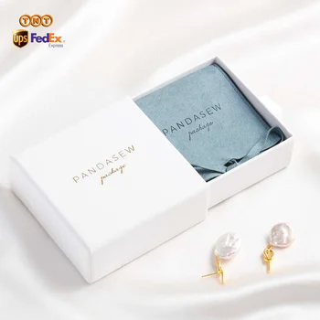 Vlastné reliéfne logo šperky balenie vyhovuje osobné box & puzdro pre obchodné obálky mikrovlákna taška elegantné malé držiaky